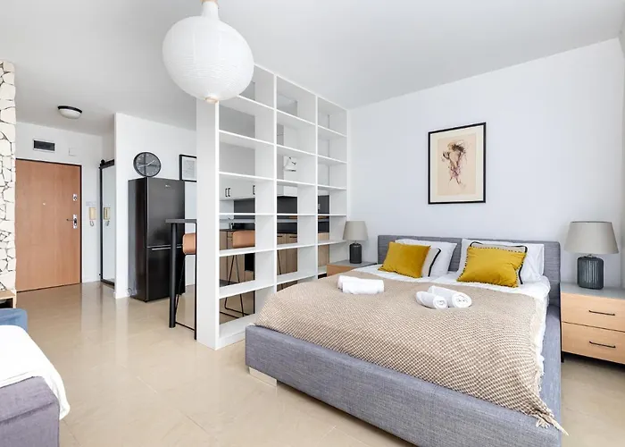 Rent like home - Sierpińskiego 1A